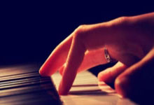 南非代表团射箭选手表现出色，力压对手进入四强